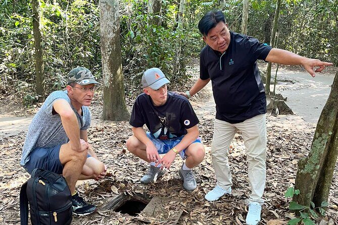 Private Cu Chi Tunnels Half Day Tour - Going underground: How the crawl works and what to watch for