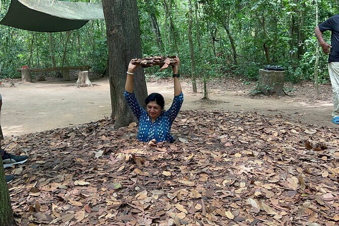 Private Cu Chi Tunnels Shore Excursion Tour From Phu My Port - Entering Cu Chi Tunnels: what you’ll actually do underground