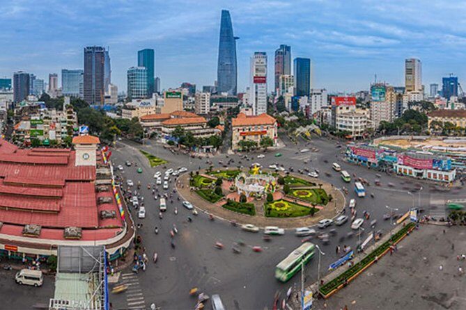 Private Ho Chi Minh City Tour Full day Trip - Notre Dame Cathedral area: pair the big views with the war museum time