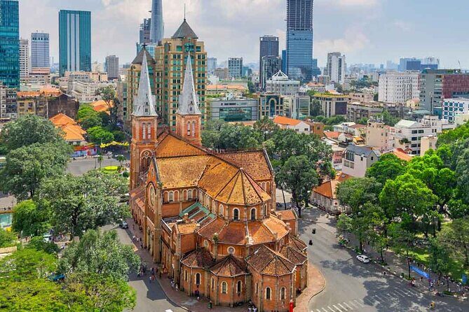 Private Ho Chi Minh City Tour Private Full day Guided Tour - Binh Tay Market: souvenir time that doesn’t feel chaotic