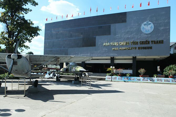 Private Ho Chi Minh City Tour - Shore Excursions - Stop 4: Independence Palace as a living time capsule