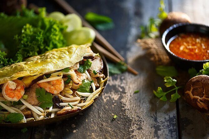 Private Jeep Tour Saigon by Night: Foodie & City Tour - Drinks on the move: the Jeep snack factor