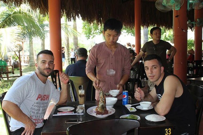 Private Mekong Delta Tour – Boat Ride & Local Lunch - Rowing through coconut canals: the most relaxing stretch