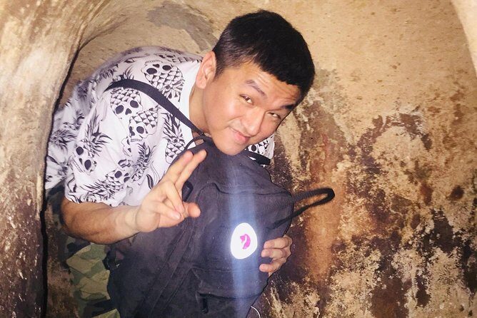 Private Tour - Cu Chi Tunnels with English Speaking Tour Guide - The value of the English-speaking guide (Chien and Dingo style)