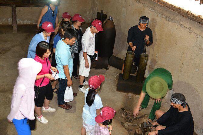 Private tour to Cu Chi and HCMC 1 day - Cu Chi Tunnels at 8:00 AM: Countryside Drive and First Impressions
