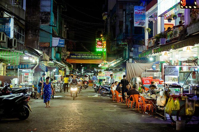 Private Vegan Food Tour By Scooter in Ho Chi Minh City - District 10: Flower Market Maze, Alley Markets, and Banana Crispy Crackers