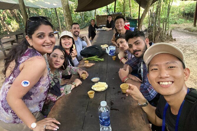 Private VIP Cu Chi Tunnels Tour by Car, No Crowds - The crawl-through highlight: cramped tunnels and what to expect