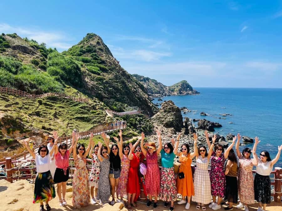 Quy Nhon Island Day Tour: Ky Co Beach, Eo Gio - Eo Gio: rock cliffs, sea-breeze trails, and sunset views