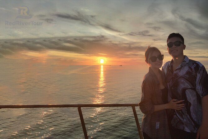 Red River Private Tour : Sunset and Night Squid Fishing - Who should book this night squid-fishing trip