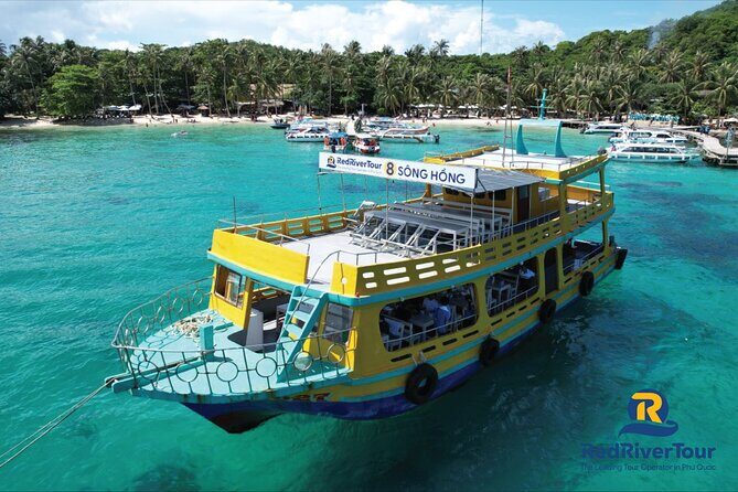 RED RIVER TOUR (Share group): DISCOVERY 3 ISLANDS BY BOAT - Hon Roi or Coconut Island, then Coral Park activities