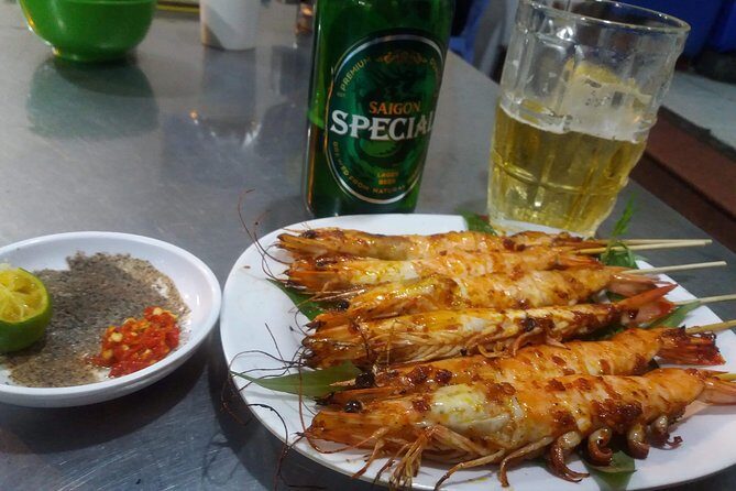 Saigon After Dark and Street Food by Motorbike and Scooter - Flower market, Nguyen Trai street, and the Nguyen Van Cu Bridge pause