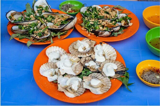 Saigon After Dark With Seafood, Beer & Live Music Bar - Why a Saigon After-Dark Food Ride makes sense (and how it feels)