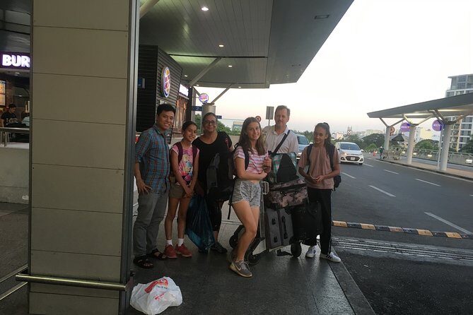 Saigon Airport to Ho Chi Minh City Center Private Transfer - Finding your driver at Terminal 2 or Domestic A2