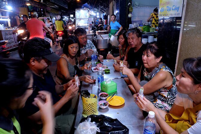 Saigon at Night Walking Street Food Tour - Private guide experience: why one group makes the night feel smoother