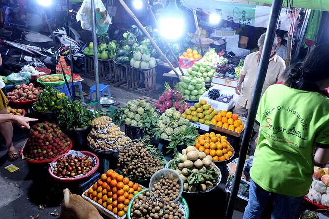 Saigon at Night Walking Street Food Tour - Ho Thi Ky Flower Market: a dramatic start for your senses