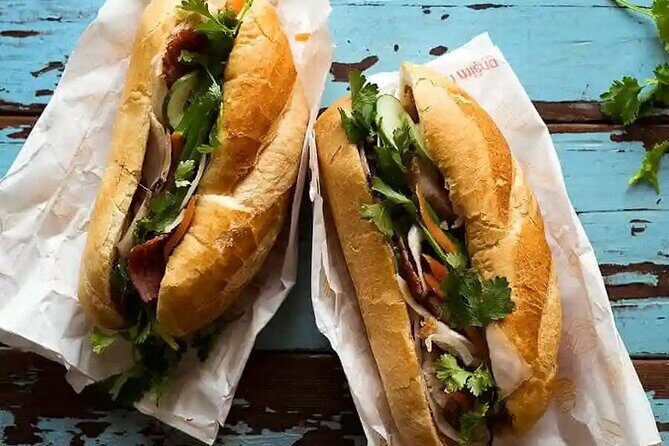 Saigon city tour & Street food - Price and value for a $50 night food tour