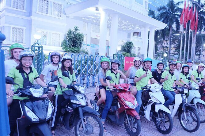 Saigon city tour & Street food - Stop 1 in Saigon: District 1 street-food energy and old-apartment scenes