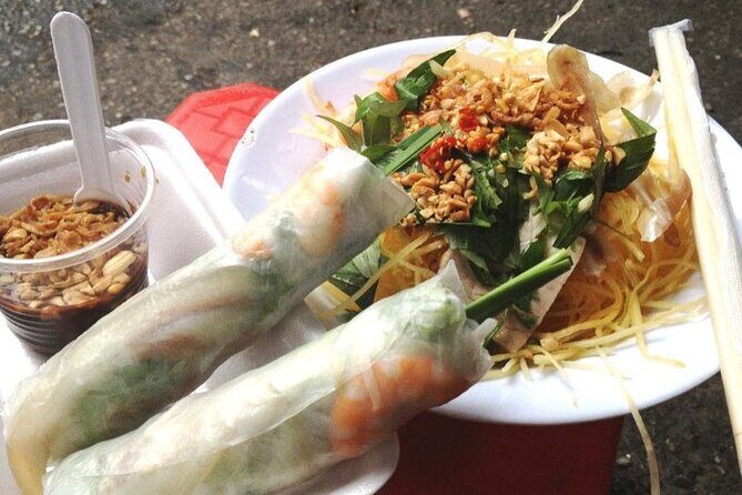 Saigon city tour & Street food - Hands-on noodle-making and sugarcane juice: the lesson part that sticks