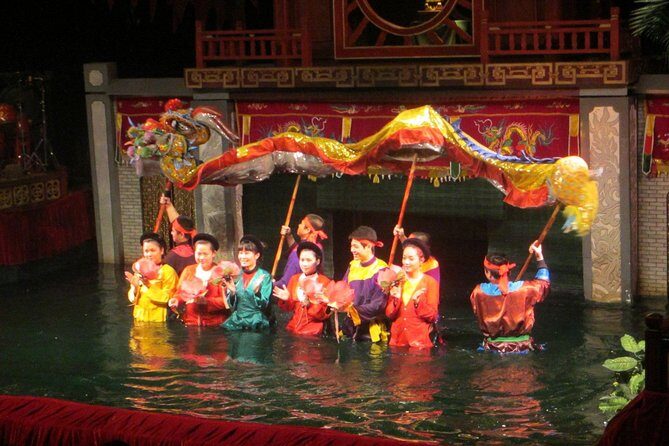 Saigon Dinner Cruise with Live Music Ho Chi Minh– Group Tour - Pickup to Bach Dang Pier: getting there without stress