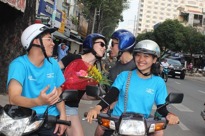 Saigon Motorbike City Tour - Stop 4: Chợ Lớn (Chinatown) Markets, Temples, and Street Shopping