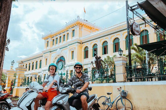 Saigon On 2 Wheels - Ben Thanh Market and Saigon Opera House: Ending With Color and Colonial Style