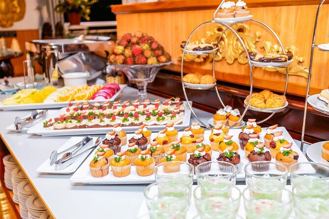 Saigon River Dinner Cruise: Buffet, Set Menu, Fine Dining (3hrs) - Dinner choice you must lock in: buffet vs set menus