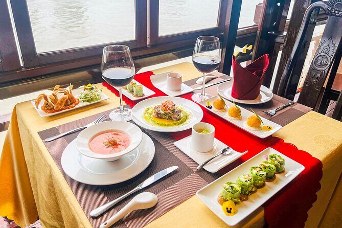 Saigon River Dinner Cruise: Buffet, Set Menu, Fine Dining (3hrs) - Live music and performances: a festive, not-too-formal vibe