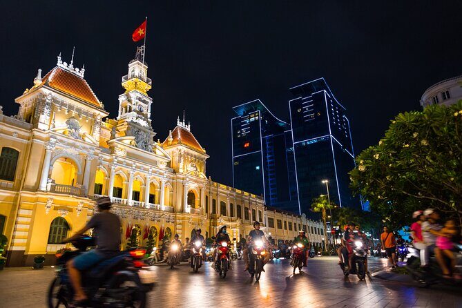 Saigon Sight & Food Tour By Night (Private Tour) - Chinatown in Chợ Lớn (District 5): market energy and local flavors