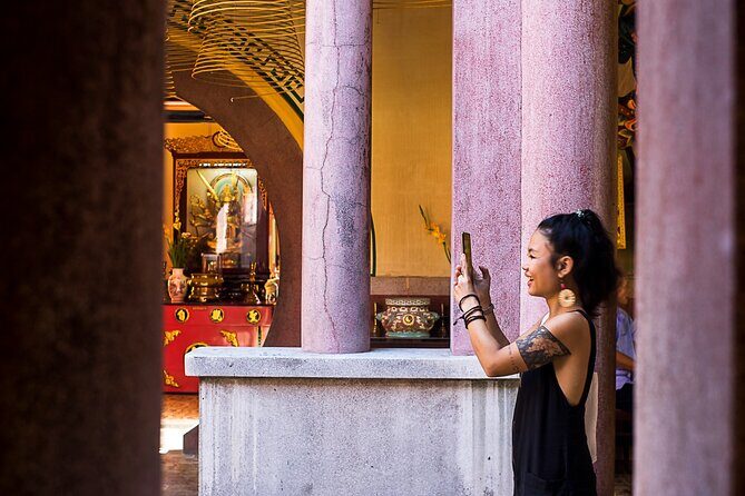 Saigon Street Photography Experience - Frederik Wissink and Kevin Lee: what their backgrounds add to your photos