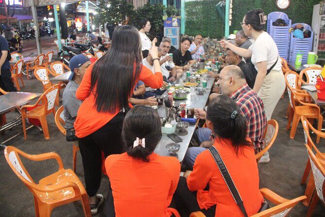 Saigon Vespa By Night Street Food With Female Riders Ao Dai - Music bar time: seeing the next generation of Saigon