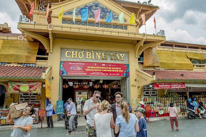 Small-group Saigon City Tour: 1-day Must-See Icons & Cyclo Ride - War Remnants Museum: plan your emotional pace