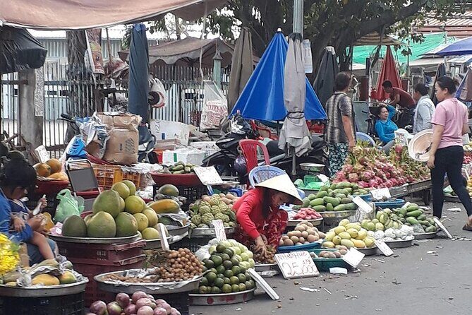 Small-group Saigon City Tour: 3-Hour Cyclo Ride to Hidden Stories - The 3-hour rhythm: riding comfort, safety, and heat management