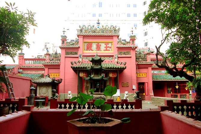 Small-group Saigon City Tour: 4-Hour Must-see Iconic Landmarks - Saigon Central Post Office: Colonial Architecture Still Works as a Landmark