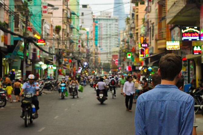 Small group Saigon Inside Out by Motorbike for 3 Hours - What to wear so the ride feels easy