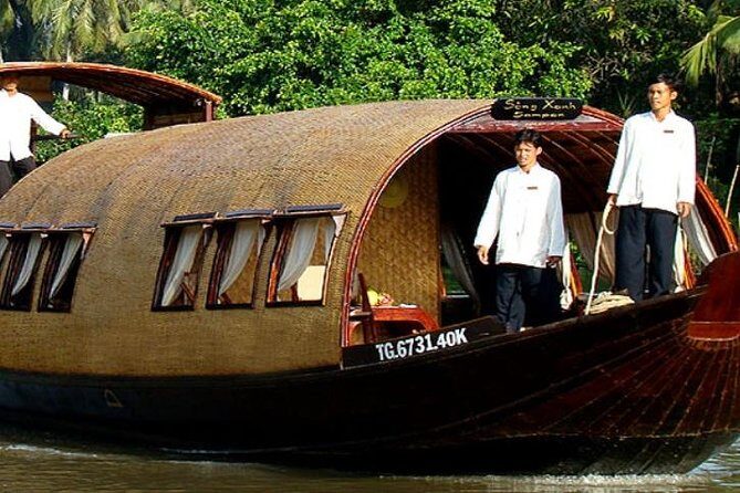 Song Xanh Sampan Mekong Cruise 2 Days 1 Night - Sa Dec and the river pause: why this stop works