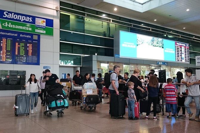Tan Son Nhat International Airport Transfer - The ride time reality: plan for 30–60 minutes, not “perfect”