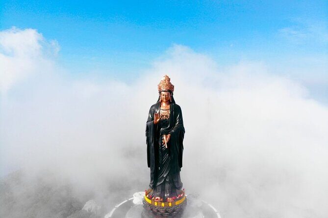 Tay Ninh Holy See - Cable Car & Cu Chi Tunnels | Small Group Tour - Cao Đài Holy See: Color, Symbols, and Midday Mass