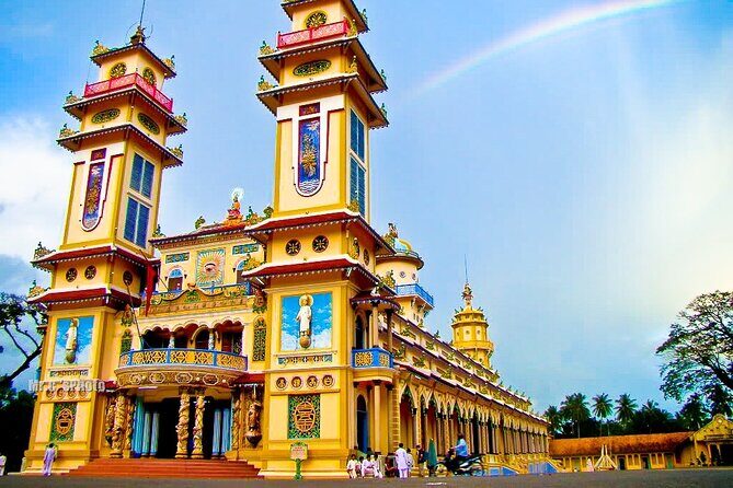 Tay Ninh Holy See - Cable Car & Cu Chi Tunnels | Small Group Tour - What To Watch For: Tall, Tight, and Time-Driven