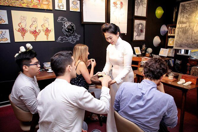Tea & Coffee Experience - A 5-hour Saigon cup-and-conversation plan