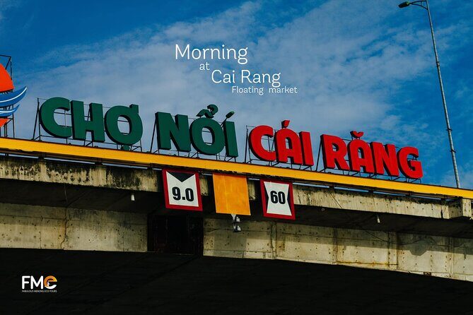 The hidden Fabulous Floating Market and Small Canal - Why Cai Rang at 5:30 am feels more real