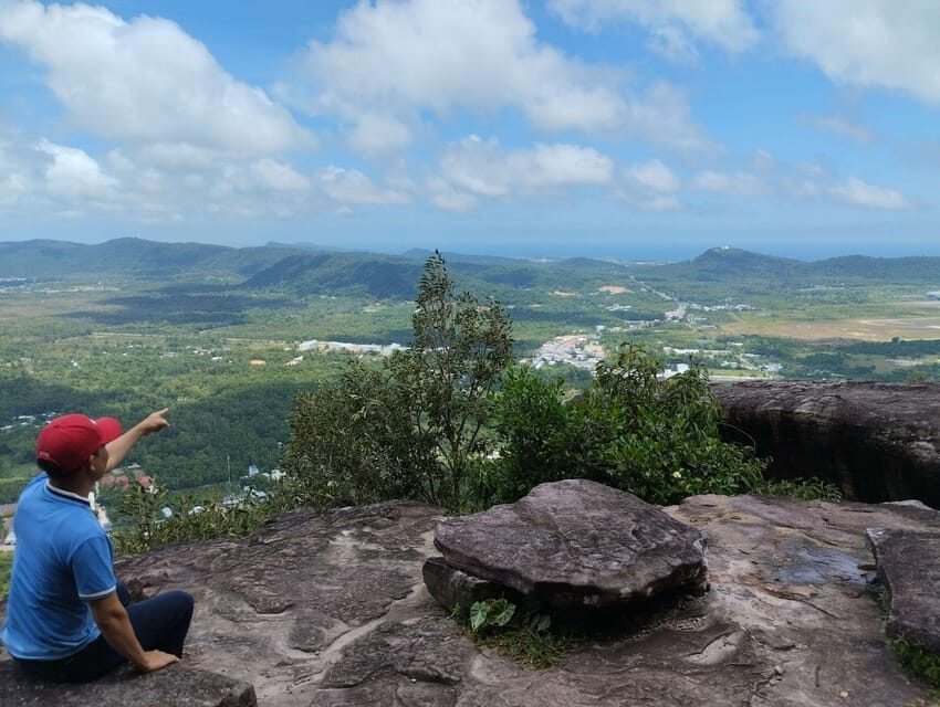 Tien Son Dinh 1-Day Trekking Tour Phu Quoc - Reaching the peak: photos, a breather, and the view reward