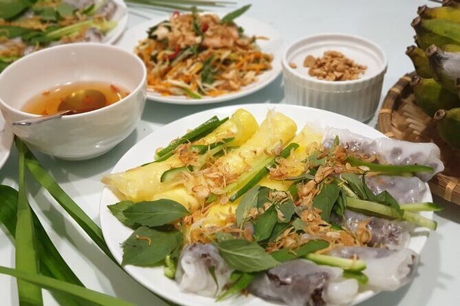 Top-rated Home Cooking Class with a River View AC Kitchen - Optional Market Visit: When It’s Worth Adding