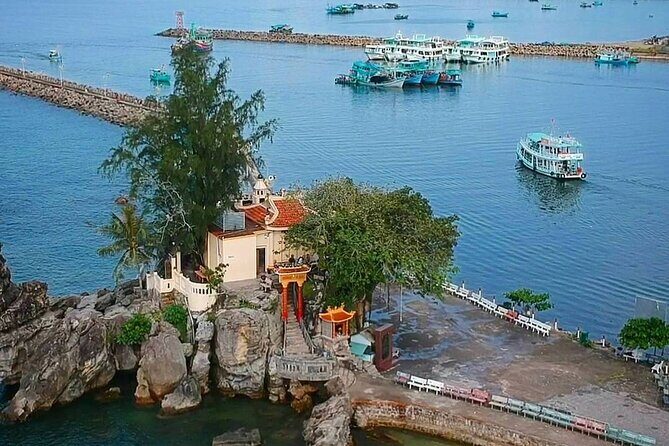 Tour Around Phu Quoc island By AC Minibuses - A Half-Day Shortcut to Real Phu Quoc Life