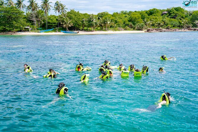 Trip 3 : 3 Islands by boat - Timing That Feels Doable: How an 8-Hour Tour Stays Fun