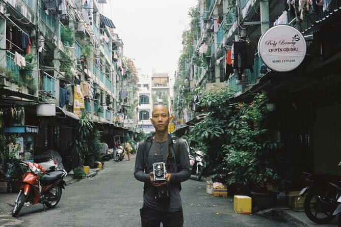 Using Medium Format film camera to discover Saigon - Key points you’ll feel immediately