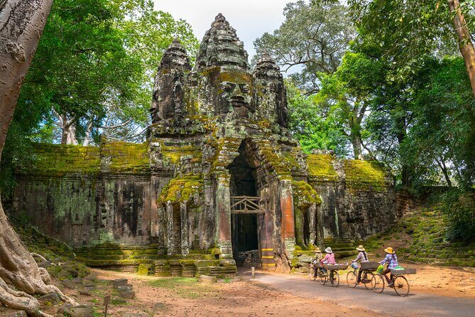Vietnam And Cambodia At Glance in 9 Days - Ho Chi Minh City to Mekong Delta: the trip starts easy, then speeds up