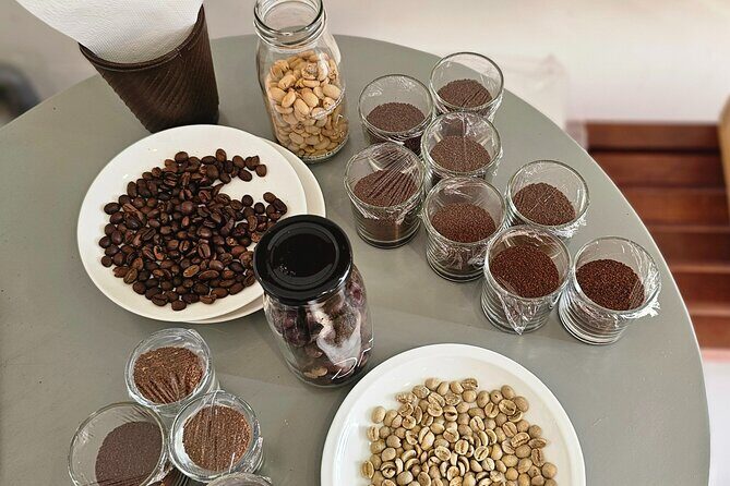 Vietnam Coffee Journey - Make extraordinary tasty coffee yourself - Making Ca phe sua and Ca phe trung without guessing