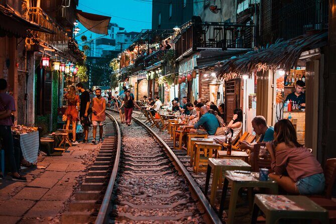 Vietnam Experience In 9 Days - Ho Chi Minh City Hoi An and Hanoi - Day 1 in Ho Chi Minh City: smooth arrival, hotel check-in, and a real start