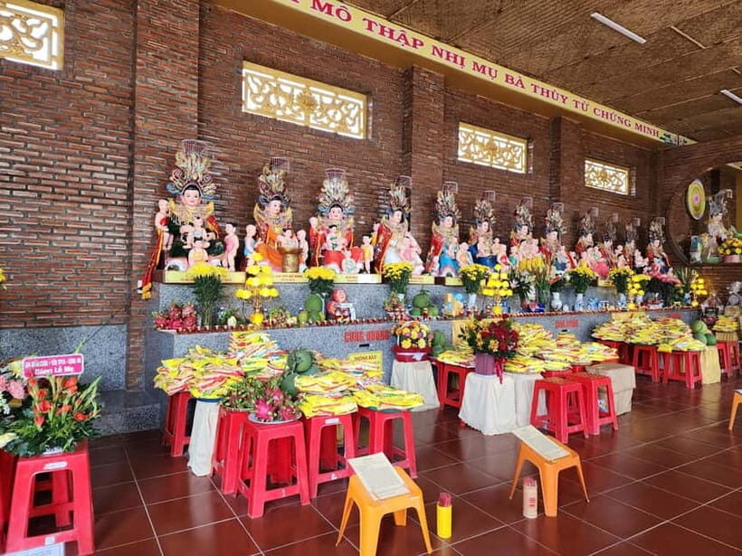 VIP Tour Authentic Mekong Delta & Local pagoda by SpeedBoat - Don Ca Tai Tu folk music: why this cultural stop works