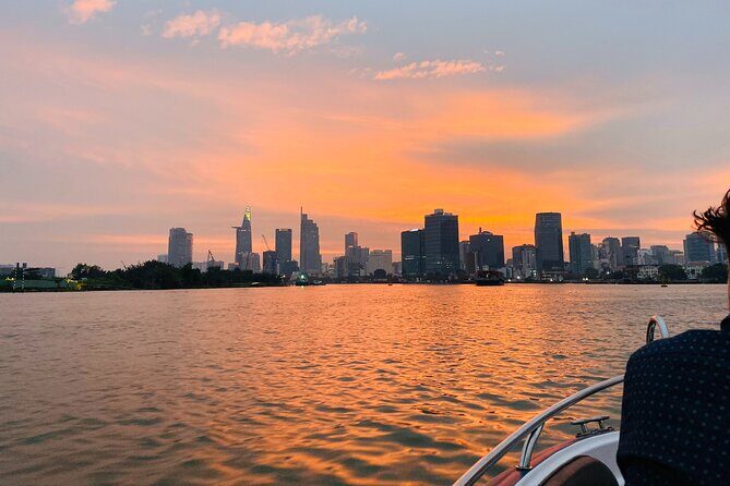 VIP Tour in Saigon: Romantic Sunset Cocktail by SpeedBoat - Quick reality check before you go